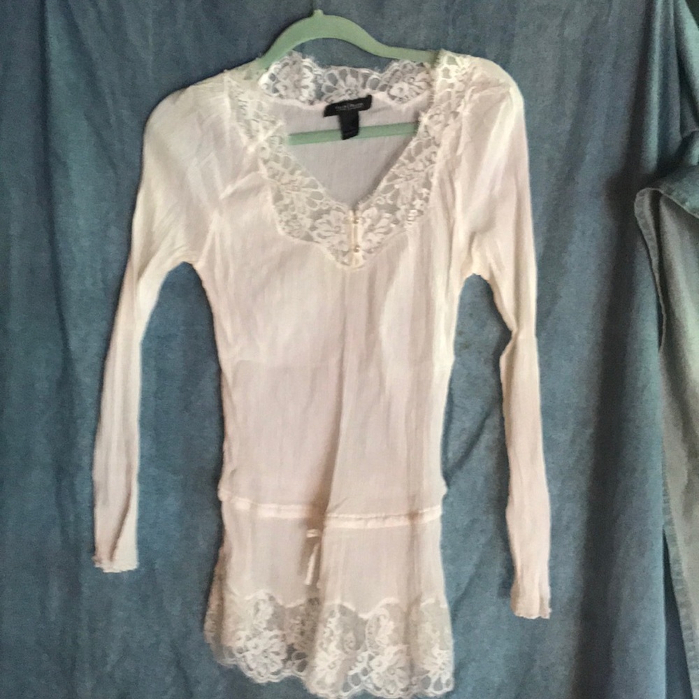 White House black market blouse size s gauze
